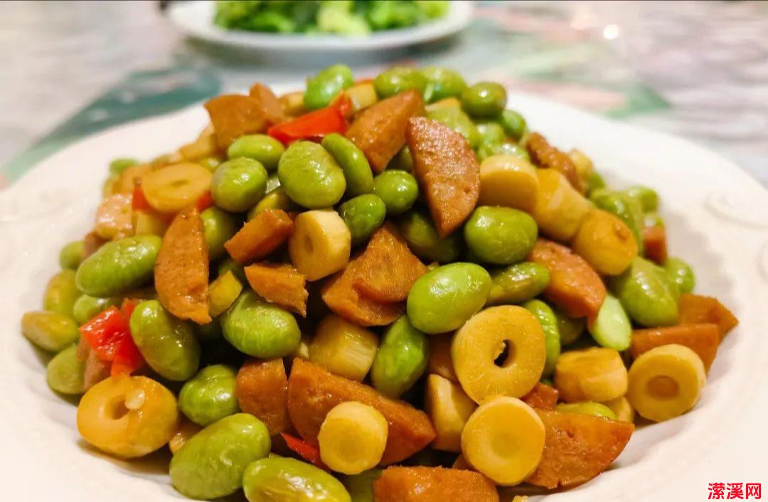 详细阅读:罗汉笋和毛豆一起炒,营养丰富 开胃下饭 罗汉笋和毛豆一起炒,营养丰富 开胃下饭