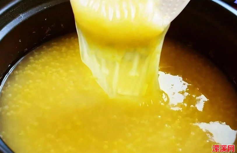 正确煮小米粥的步骤及方法，怎么吃都不腻的小米粥做法