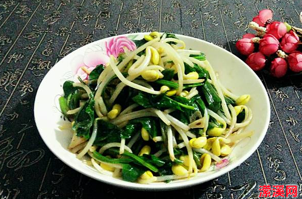 简单好吃的家常菜，豆芽炒菠菜！