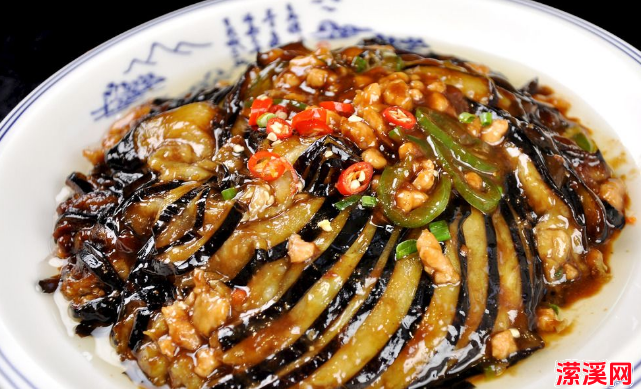 酱烧茄子，家常美味的制作与健康益处