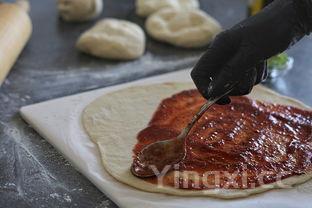 披萨制作过程教程,披萨制作方式