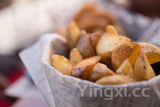 哪种米煲粥搭配白酒最佳，快来一探究竟！