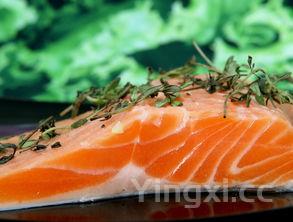 清蒸草鱼的做法简单又好吃，清蒸草鱼的正宗做法和步骤