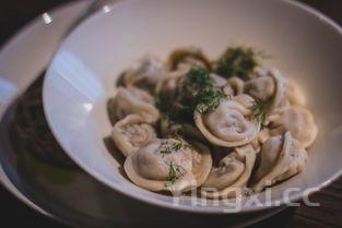 冬至吃饺子是为了纪念谁,冬至吃饺子是为了纪念哪位历史人物