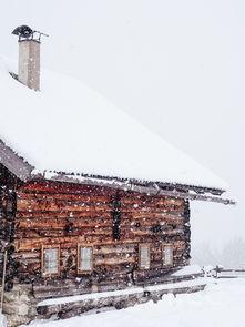 冬至吃饺子是为了纪念谁,冬至吃饺子是为了纪念哪位历史人物