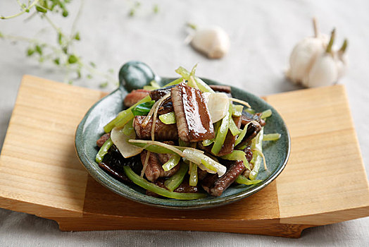 清蒸青鳝的做法视频,清蒸青鳝的做法