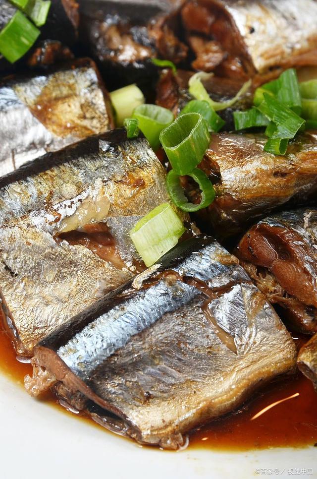 水煮青鱼怎么做好吃,青鱼怎么做好吃