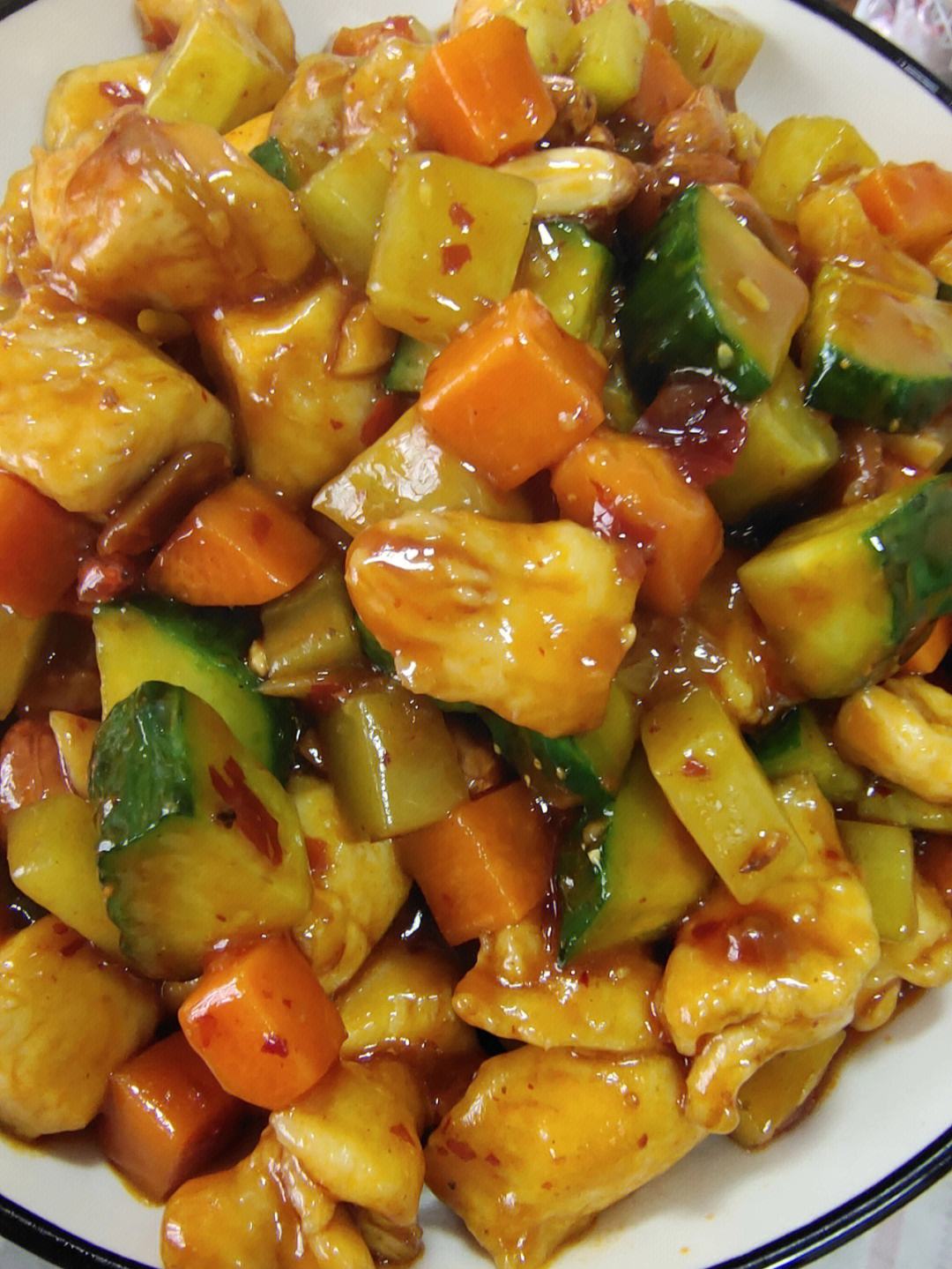 宫保鸡丁的做法家常菜简单的做法一,宫保鸡丁的做法家常菜简单的做法