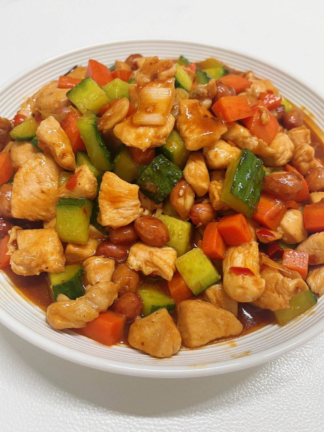 宫保鸡丁的做法家常菜简单的做法一,宫保鸡丁的做法家常菜简单的做法